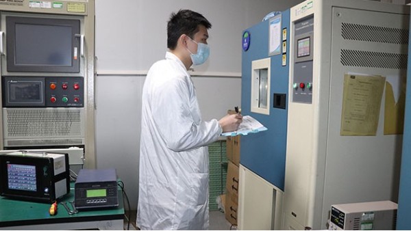 校準儀器是為了避免什么誤差