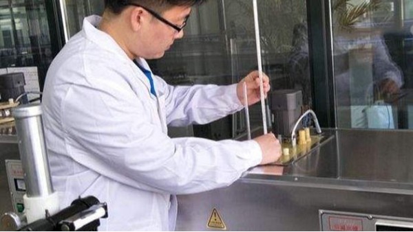 數(shù)顯百分表怎么校準-數(shù)顯百分表的使用方法和注意事項